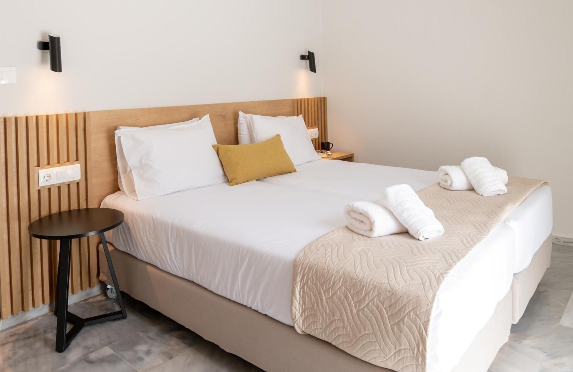 Mardinik Hotel Apartments Rethymno  ภายนอก รูปภาพ